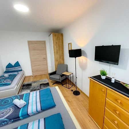 Moderne Ferienwohnung Felbbauer #50 Кніттельфельд Екстер'єр фото